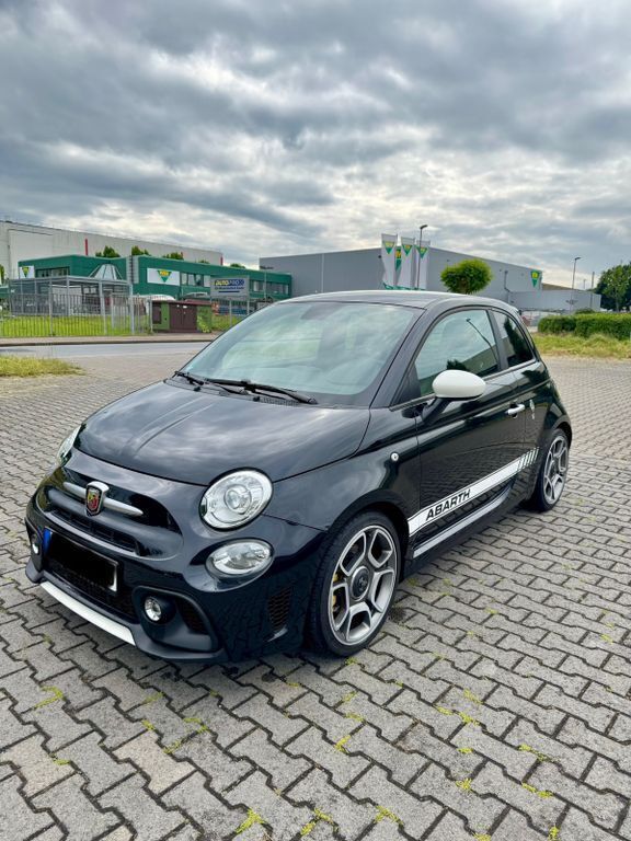 Schwarz Gebraucht 2019 Abarth 595 Turismo Kleinwagen | 16.950 € (Fairer Preis) - Bild 1/4
