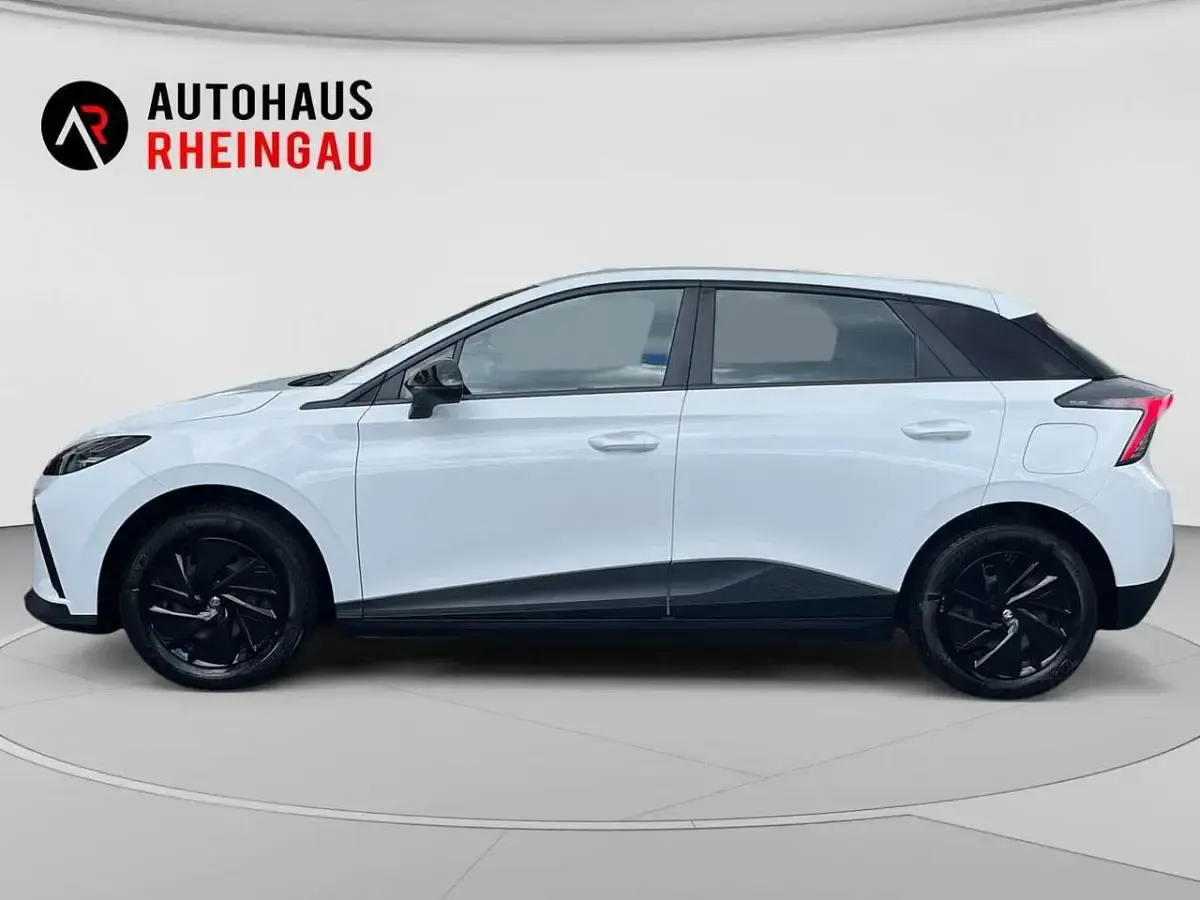 Gebraucht MG MG4 EV 125 kW (170 PS) 2022 Weiß Kleinwagen
