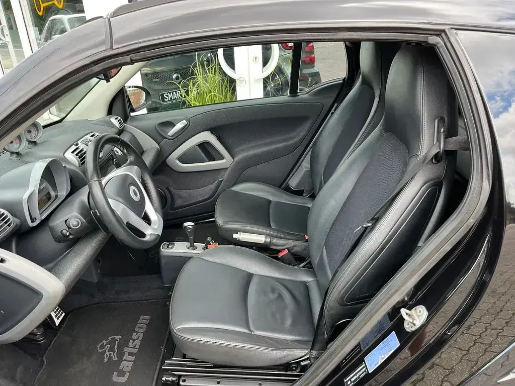 Gebraucht Smart ForTwo Cabrio 84 PS (61 kW) 2009 Schwarz Cabrio
