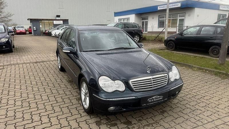Gebraucht Mercedes C240 Elegance 170 PS (125 kW) 2002 Schwarz Limousine