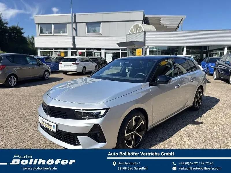 Aluminium silber Gebraucht 2024 Opel Astra Kombi | 22.778 € (Superpreis) - Bild 1/4