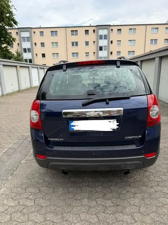 Gebraucht Chevrolet Captiva LT 163 PS (119 kW) 2012 Blau SUV
