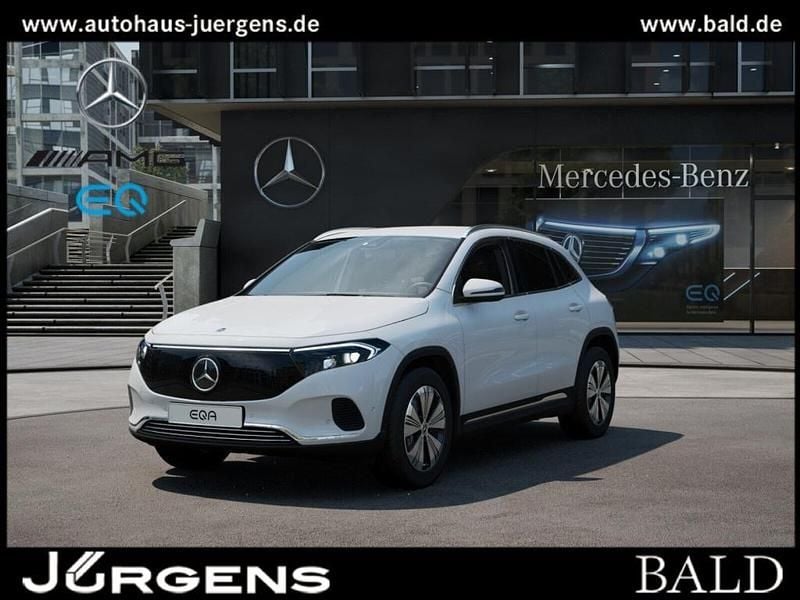 Weiss polarweiß Gebraucht 2024 Mercedes EQA250 Progressive SUV | 33.880 € (Fairer Preis) - Bild 1/4