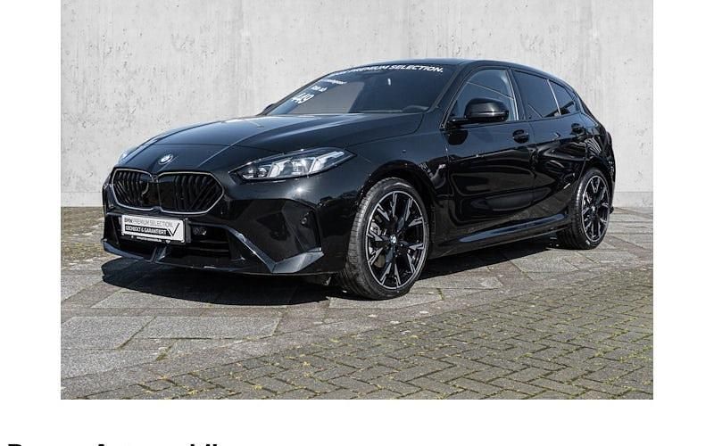 Gebraucht BMW 120 Shadowline 163 PS (119 kW) 2025 Schwarz Kleinwagen