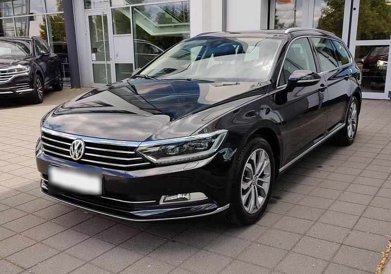 Gebraucht VW Passat 150 PS (110 kW) 2018 Schwarz Kombi