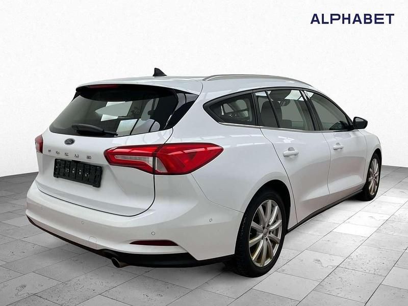 Gebraucht Ford Focus Titanium 150 PS (110 kW) 2021 Frostweiß (metallic) Kombi