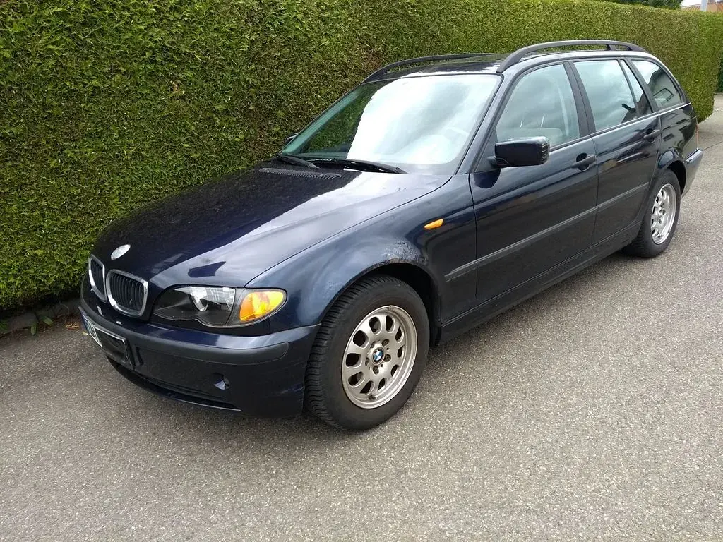Gebraucht BMW 316 116 PS (85 kW) 2003 Blau Kombi