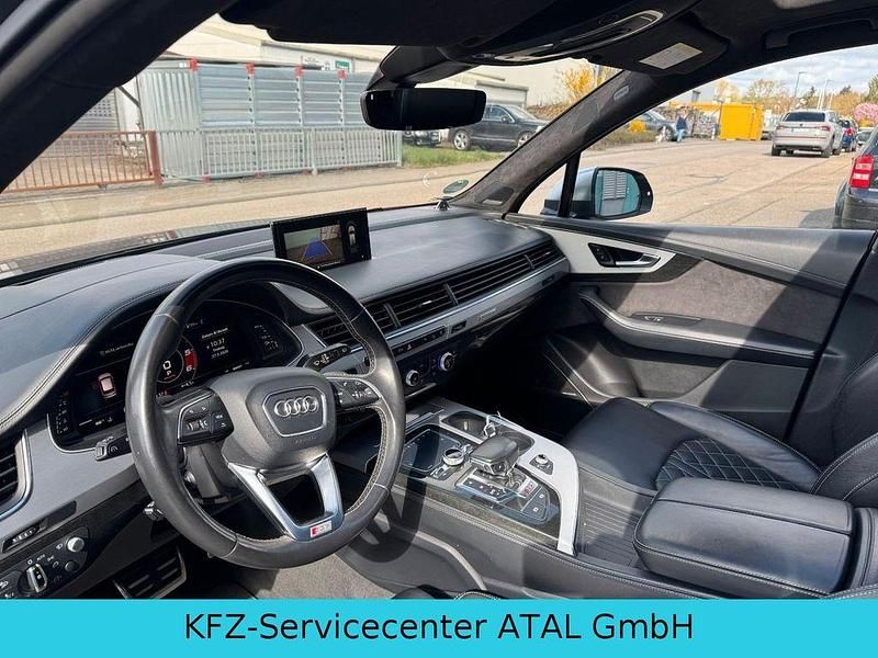 Gebraucht Audi SQ7 Sport 435 PS (319 kW) 2017 Grau SUV