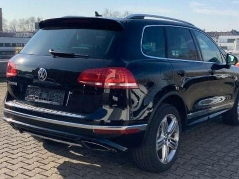 Gebraucht VW Touareg Exclusive 262 PS (192 kW) 2018 Schwarz SUV