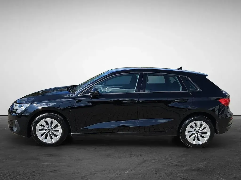 Gebraucht Audi A3 Business 150 PS (110 kW) 2022 Schwarz Limousine