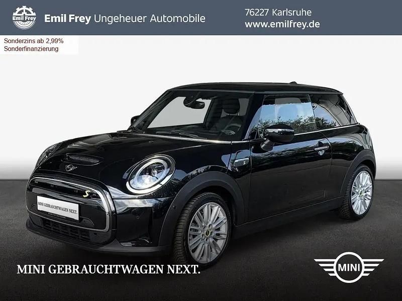Schwarz Gebraucht 2023 Mini Cooper SE Kleinwagen | 25.890 € (Teuer) - Bild 1/3