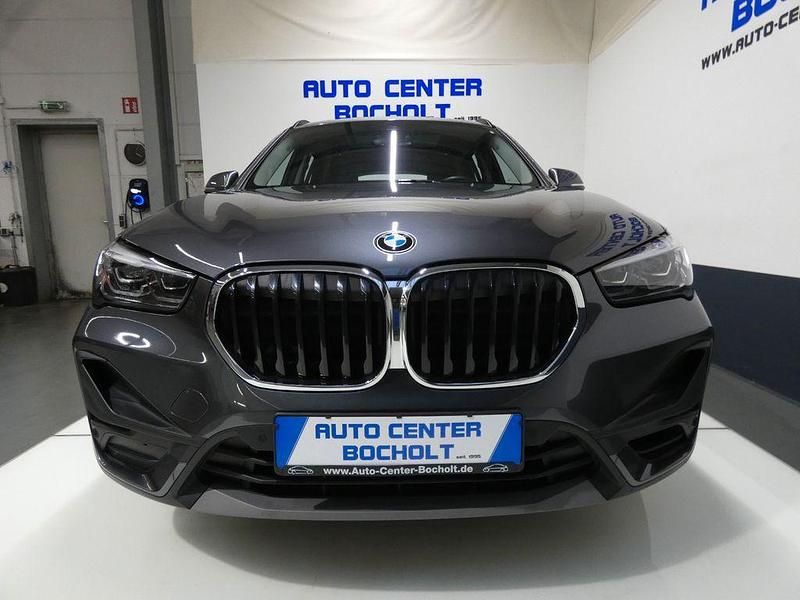 Gebraucht BMW X1 192 PS (141 kW) 2020 Grau SUV