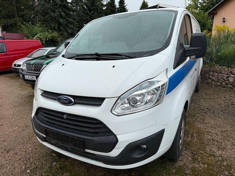 Weiß Gebraucht 2015 Ford Transit Custom Trend Van / Kleinbus | 5.490 € - Bild 1/4