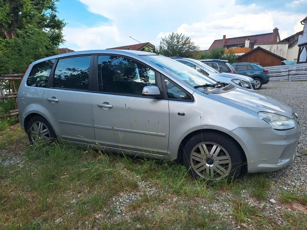Gebraucht Ford C-MAX 109 PS (80 kW) 2007 Silber Van / Kleinbus