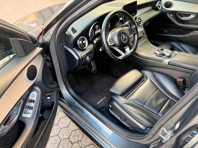 Gebraucht Mercedes C200 Sport 136 PS (100 kW) 2019 Grau Kombi