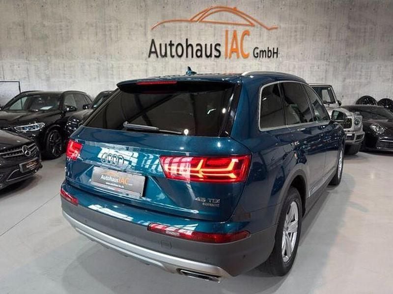 Gebraucht Audi Q7 Ambiente 231 PS (169 kW) 2019 Blau SUV