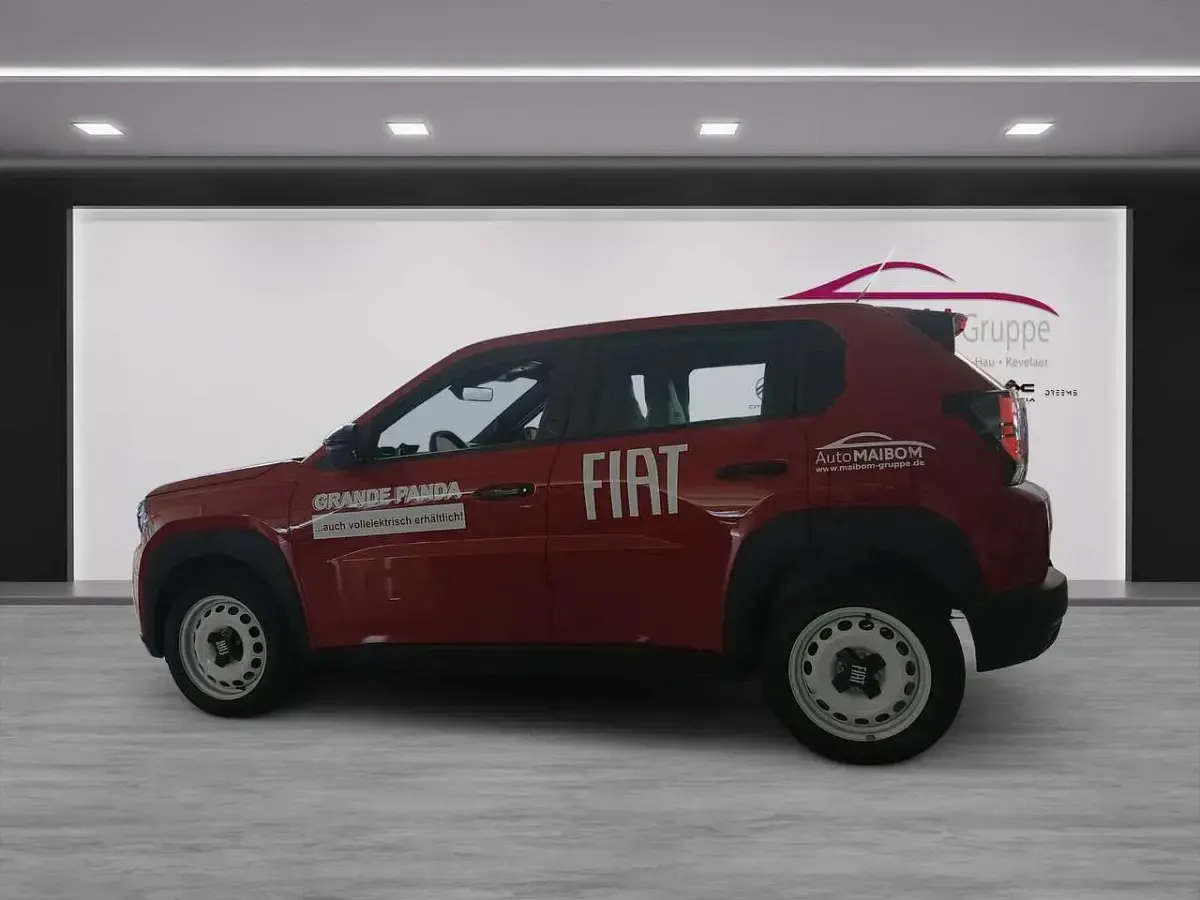 Gebraucht Fiat Grande Panda Red 83 kW (113 PS) 2025 Passione rot Kleinwagen