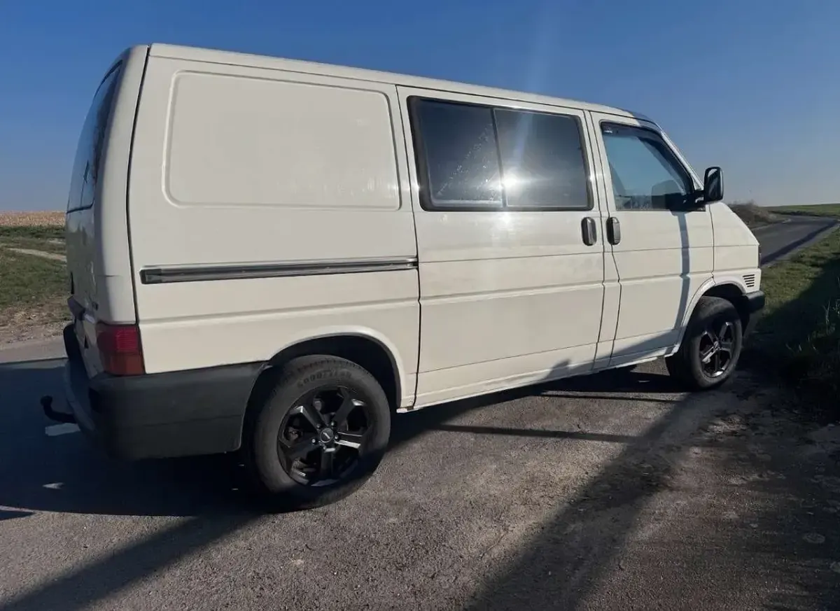 Gebraucht VW T4 88 PS (64 kW) 2002 Van