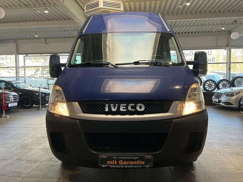 Gebraucht Iveco Daily 126 PS (92 kW) 2011 Blau Van / Kleinbus