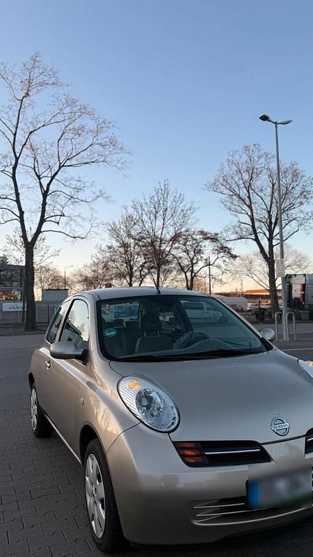 Gebraucht Nissan Micra 65 PS (47 kW) 2003 Beige Kleinwagen