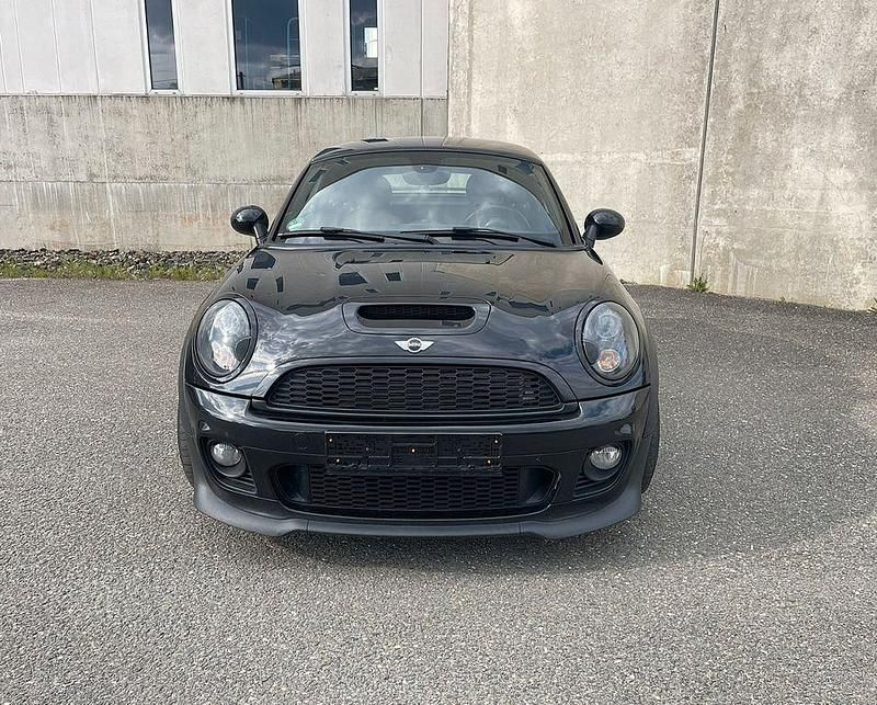 Usado Mini Cooper SD 143 HP (105 kW) 2011 Preto Citadino