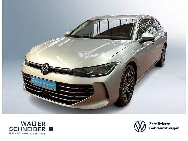 Gebraucht VW Passat Elegance 150 PS (110 kW) 2025 Oyster silver metallic Kombi
