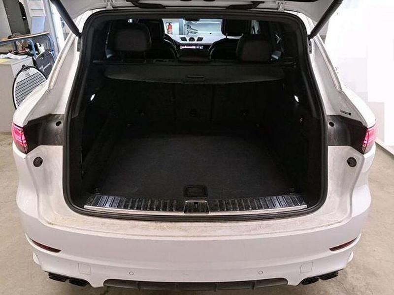 Gebraucht Porsche Cayenne 340 PS (250 kW) 2021 Weiß SUV