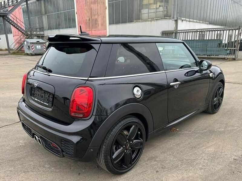 Gebraucht Mini Cooper S 192 PS (141 kW) 2019 Schwarz Kleinwagen