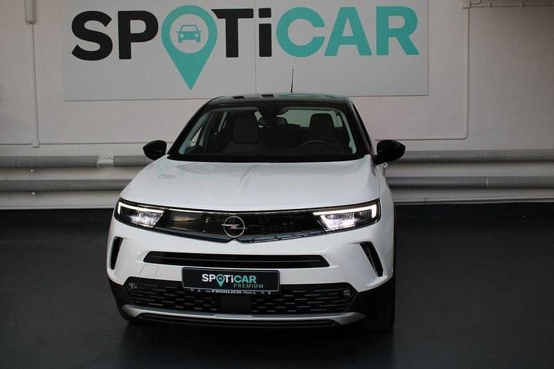 White jade (metallic) Gebraucht 2022 Opel Mokka Elegance SUV | 18.900 € (Fairer Preis) - Bild 1/4