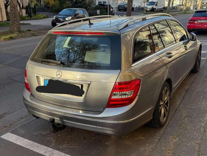 Gebraucht Mercedes C180 AMG Edition 1 156 PS (114 kW) 2014 Kombi