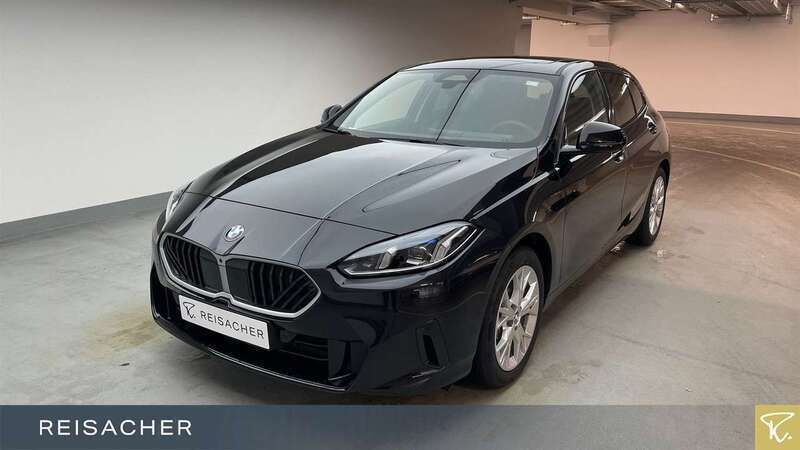 Saphirschwarz Neu 2025 BMW 120 Kleinwagen | 38.190 € (Superpreis) - Bild 1/4