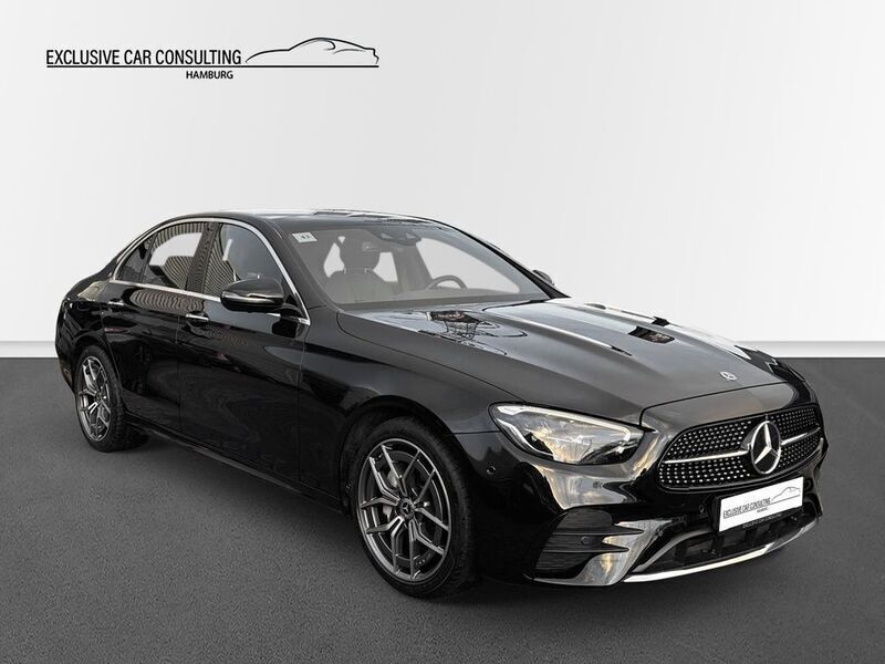 Schwarz Gebraucht 2022 Mercedes E200 AMG line Limousine | 44.990 € (Fairer Preis) - Bild 1/4