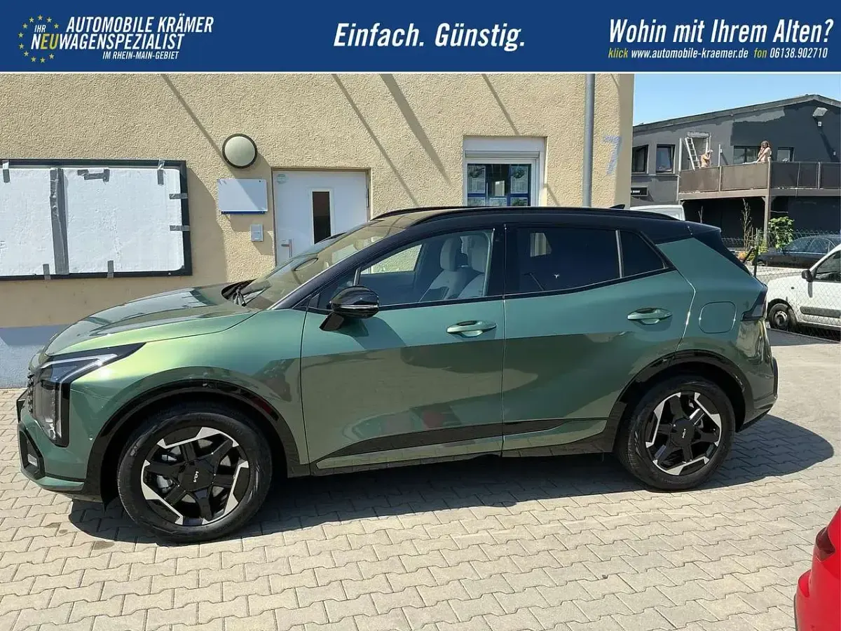 Neu Kia Sportage Plus 239 PS (175 kW) 2026 Experience green metall... SUV
