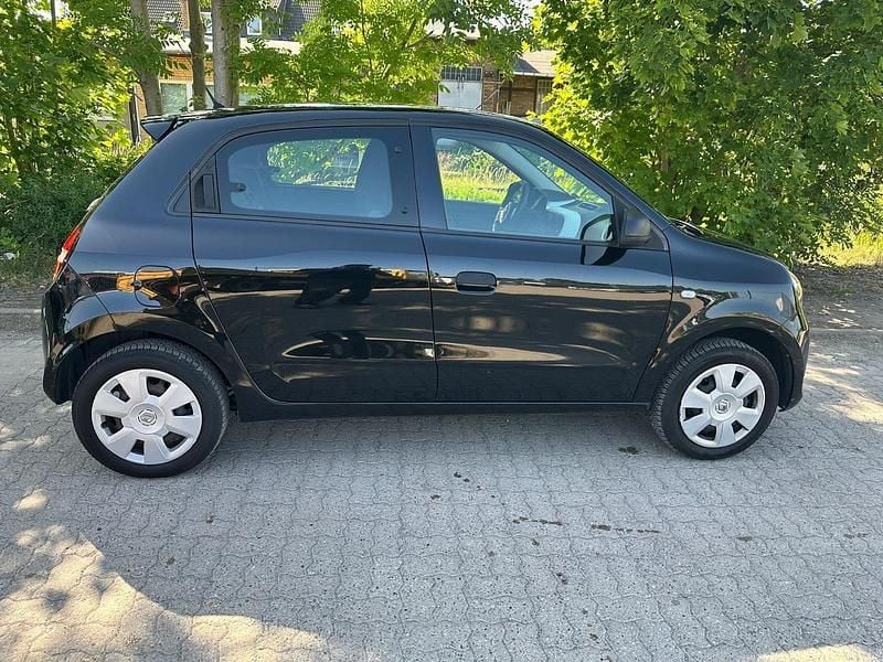 Gebraucht Renault Twingo SE 71 PS (52 kW) 2016 Schwarz Kleinwagen