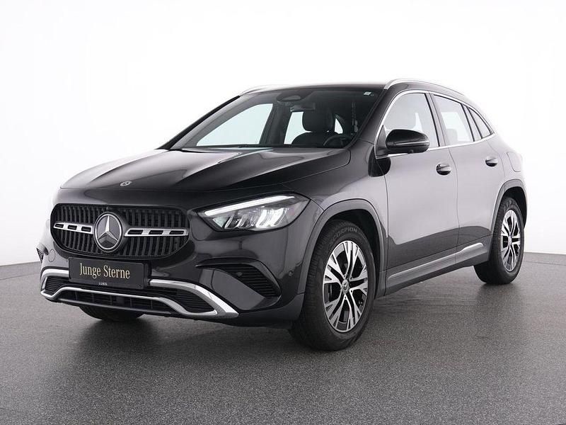 Gebraucht Mercedes GLA180 Progressive 136 PS (100 kW) 2024 Schwarz SUV