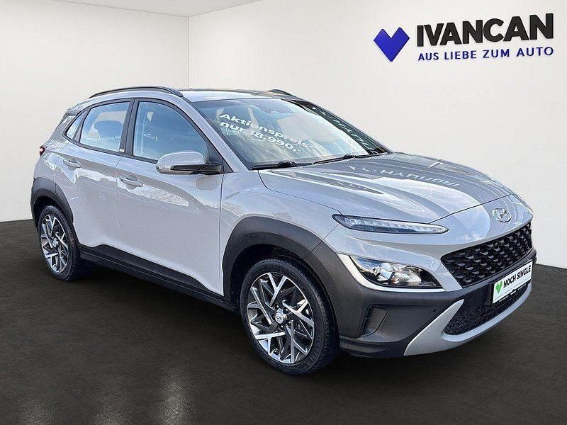 Gebraucht Hyundai Kona Trend 105 PS (77 kW) 2021 Grau SUV