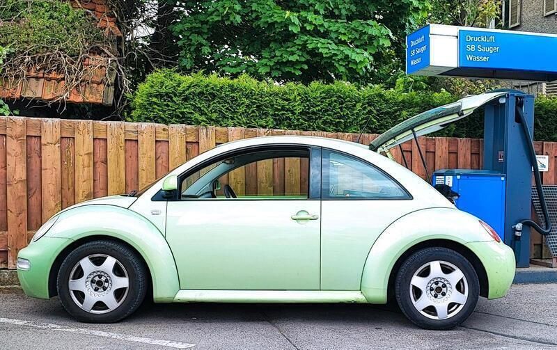 Grün Gebraucht 1999 VW Beetle Kleinwagen | 390 € (Superpreis) - Bild 1/2