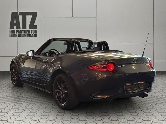 Gebraucht Mazda MX5 Center-Line 131 PS (96 kW) 2018 Machine gray Cabrio