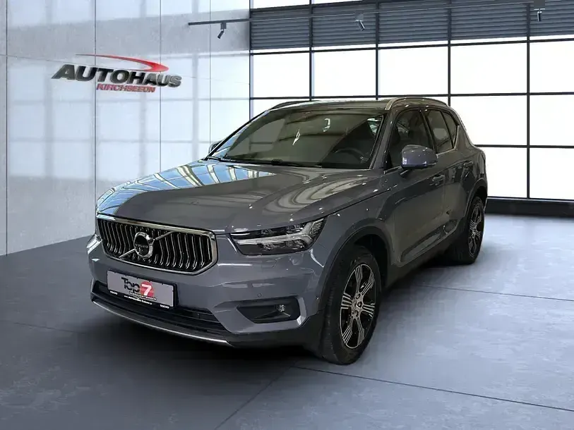 Gebraucht Volvo XC40 Inscription 197 PS (144 kW) 2022 Thunder grey / (metallic) SUV