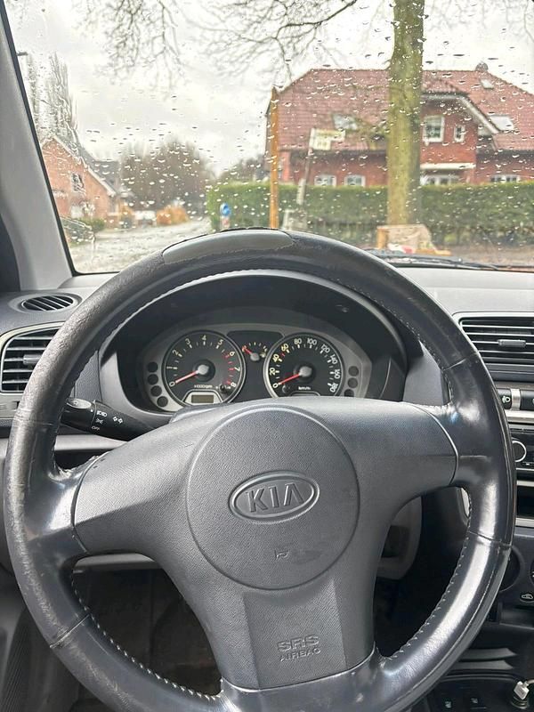 Gebraucht Kia Picanto 65 PS (47 kW) 2006 Schwarz Kleinwagen