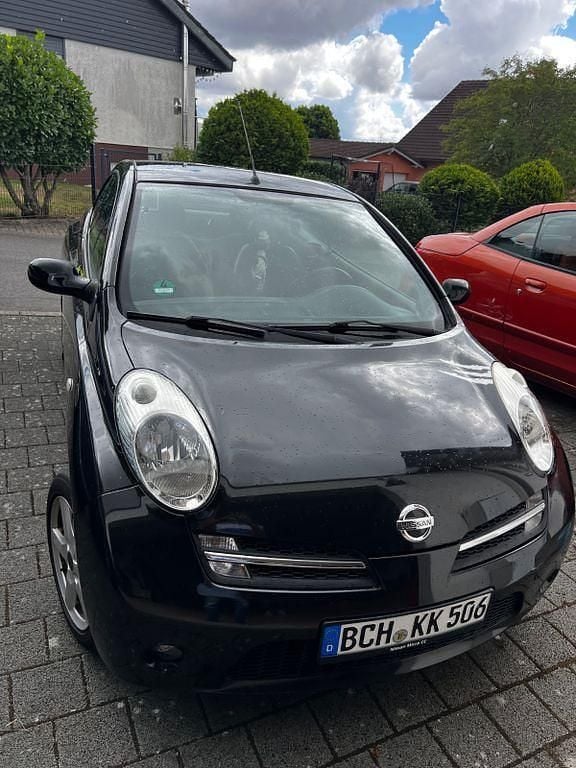 Schwarz Gebraucht 2006 Nissan Micra C+C Premium Edition Cabrio | 2.700 € (Guter Preis) - Bild 1/4