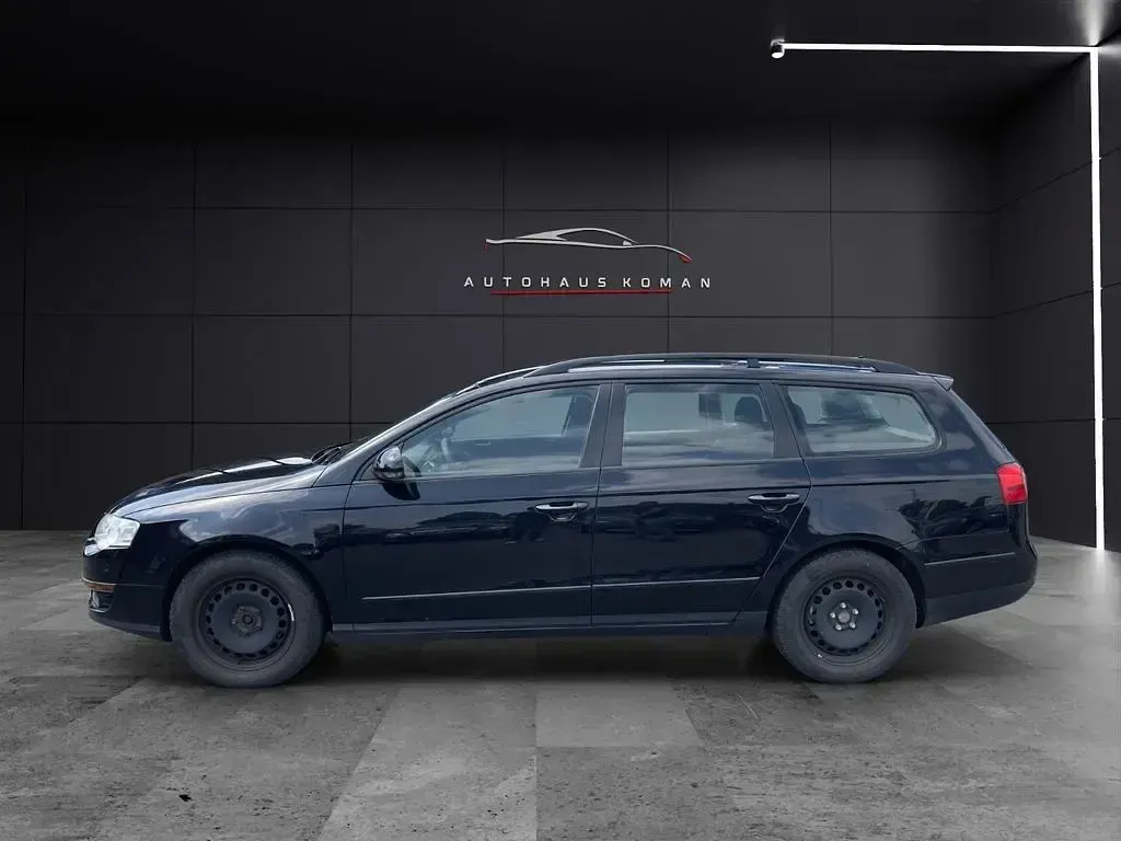Gebraucht VW Passat Trendline 110 PS (80 kW) 2009 Schwarz Limousine