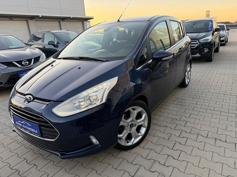 Second-hand Ford B-MAX Titanium 120 CP (88 kW) 2013 Albastru Monovolum