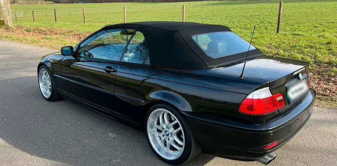 Gebraucht BMW 330 231 PS (169 kW) 2003 Schwarz Cabrio