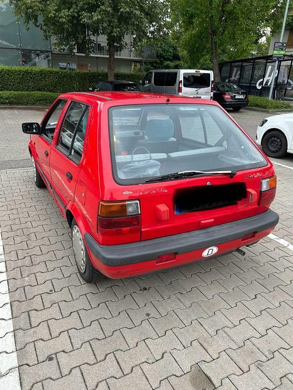 Rot Gebraucht 1992 Nissan Micra Comfort Kleinwagen | 1.950 € - Bild 1/4