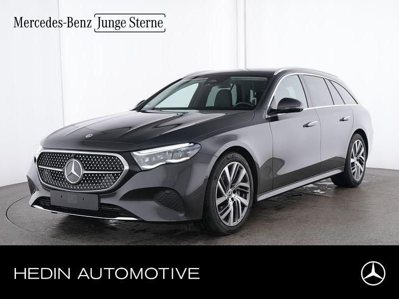 Grau Gebraucht 2024 Mercedes E450 Avantgarde Limousine | 64.990 € (Superpreis) - Bild 1/4