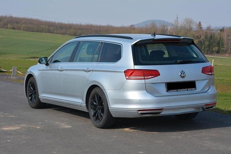 Gebraucht VW Passat Comfortline 150 PS (110 kW) 2015 Silber Kombi