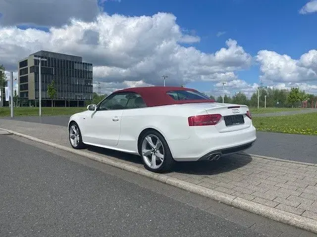 Używany Audi A5 Cabriolet 170 KM (125 kW) 2010 Biały Kabriolet