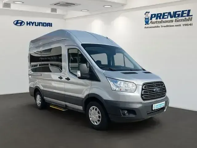 Gebraucht Ford Transit Trend 131 PS (96 kW) 2019 Silber Kombi