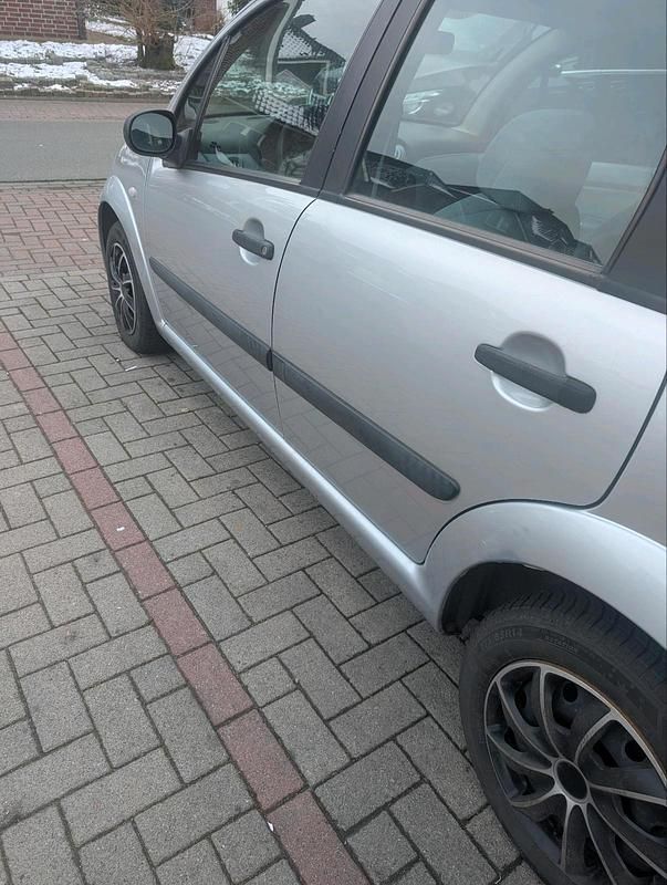 Gebraucht Citroën C3 73 PS (53 kW) 2003 Grau Kleinwagen
